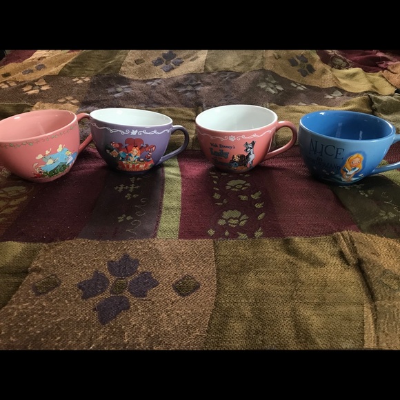 Other - Disney cups (bundle)